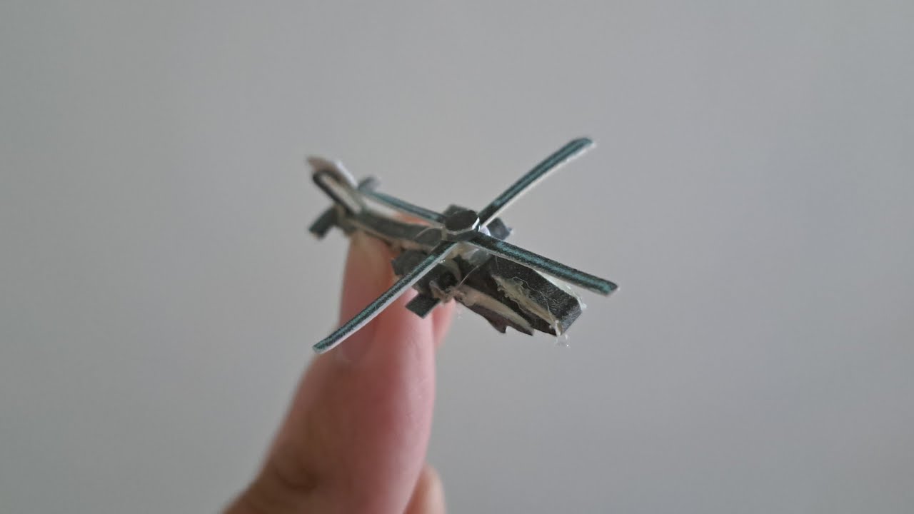United States - Army(Registration N/A) Boeing AH-64 Apache Guardian papercraft helicopter model