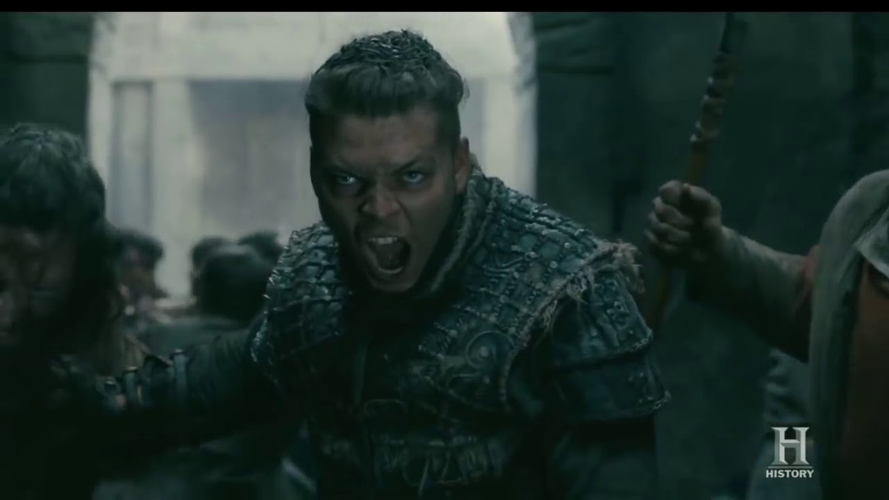 Vikings - The Vikings Ambush The Saxons In York [Season 5 Official Scene] (5x05) [HD]