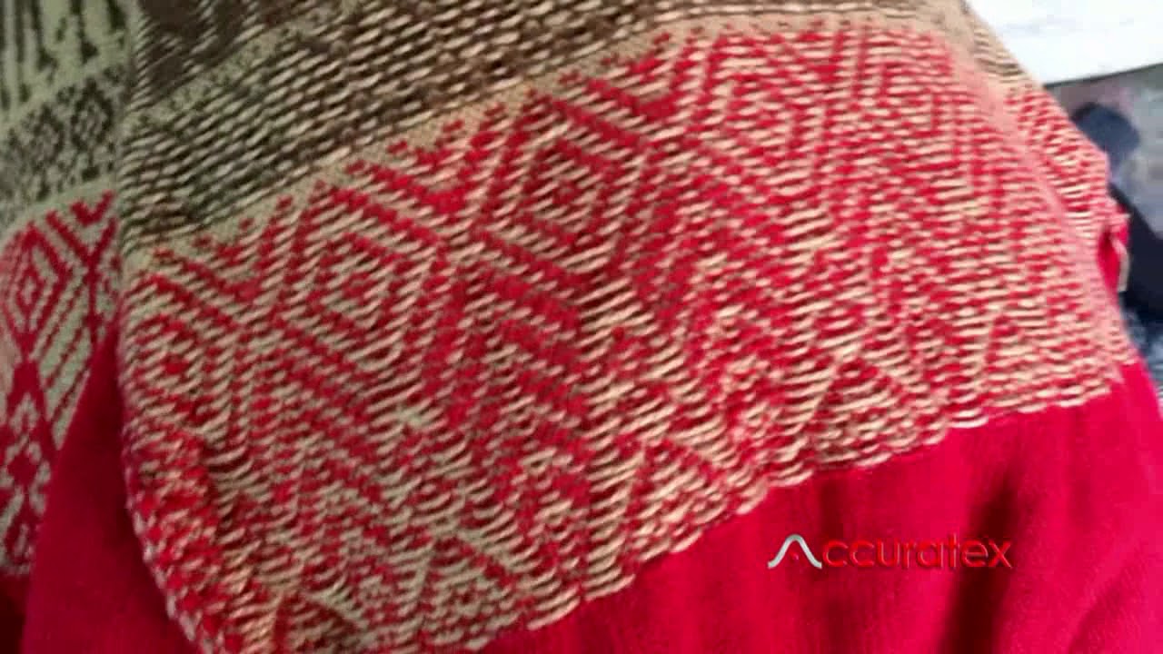 MÁQUINAS TEJEDORAS ACCURATEX - TEJIENDO