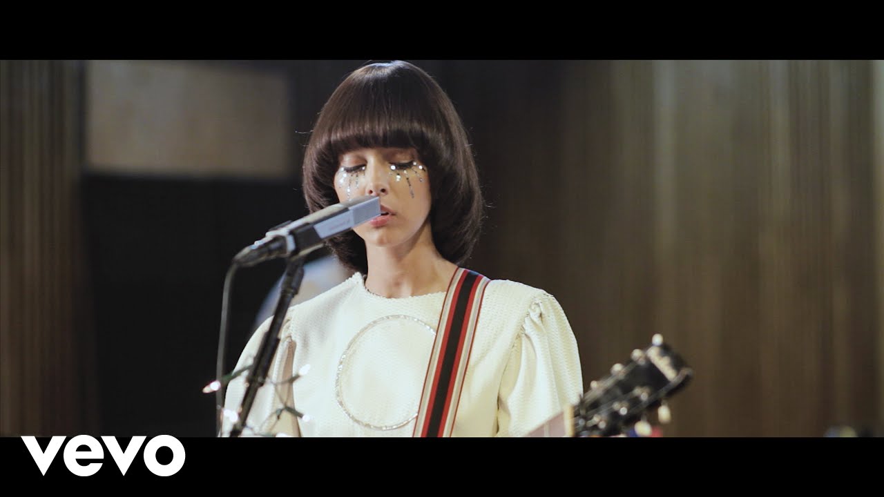 Brodka - Horses (Red Bull live session)