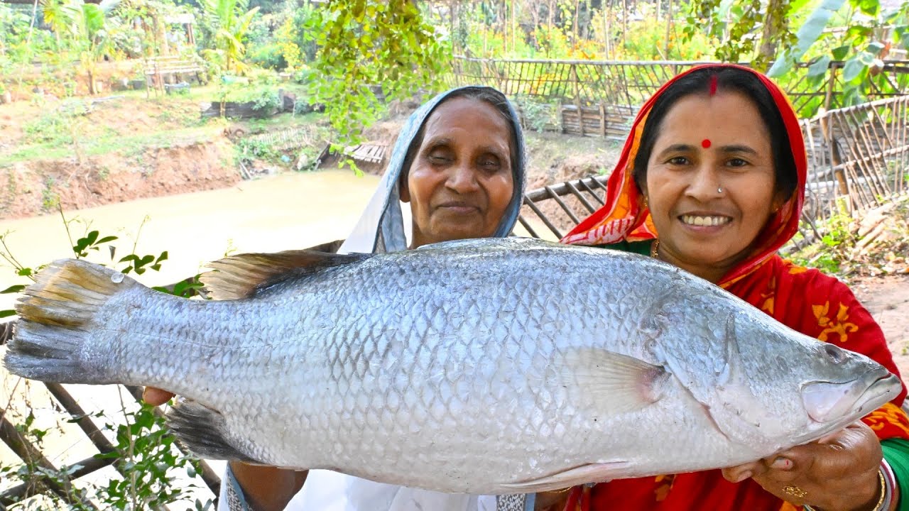 ভেটকি মাছের কালিয়া সঙ্গে কলা পাতায় ভেটকি পাতুরি | Vetki fish Paturi cooking for our special guest