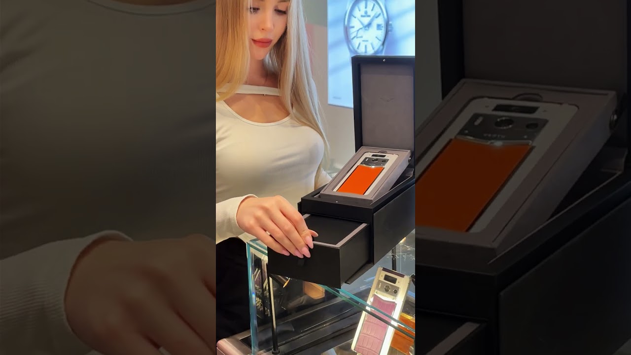 Vertu&rsquo;s triple operating systems provide unmatched functionality.
