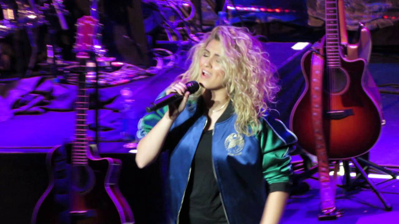 When Doves Cry, Purple Rain and City Dove - Tori Kelly Live @ Fox Theater Oakland, CA 5-19-16