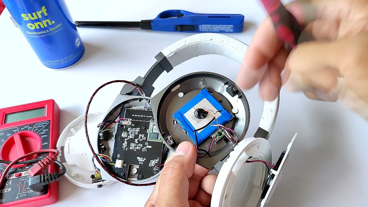 JBL 𝗲𝟱𝟬𝗯𝘁 and 𝗲𝟰𝟬𝗯𝘁 headphone repair: will not turn on symptom
