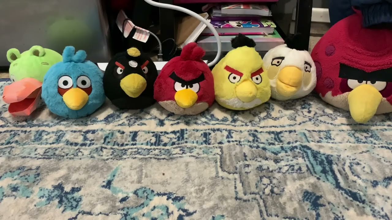 Angry Birds Musical: We Hate Green Pigs by Random Encounters