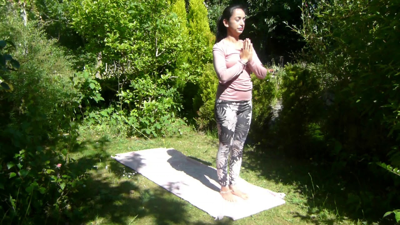 Salutation au soleil- Surya Namaskar