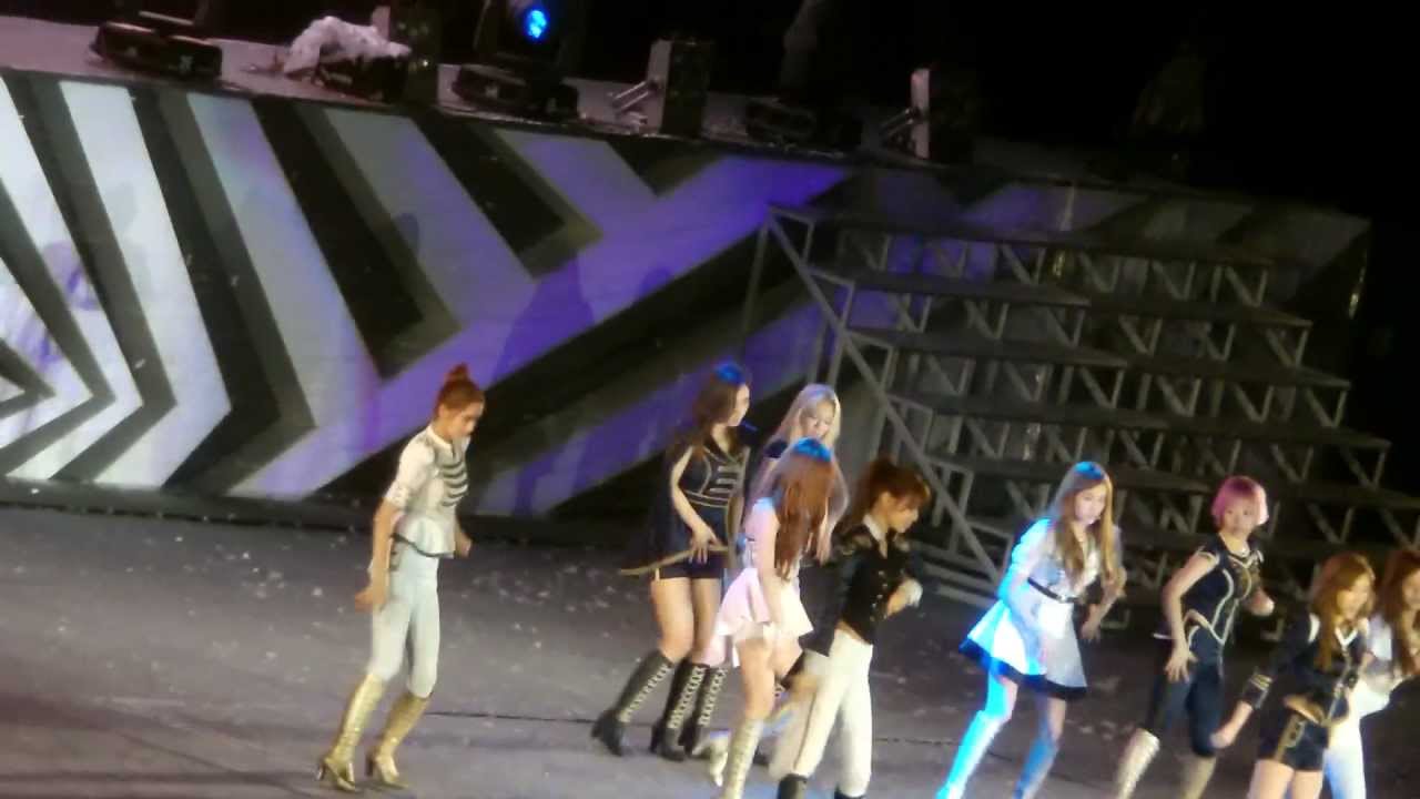 [Fancam] 121125 SNSD - The Boys @ SMTOWN live in Bangkok