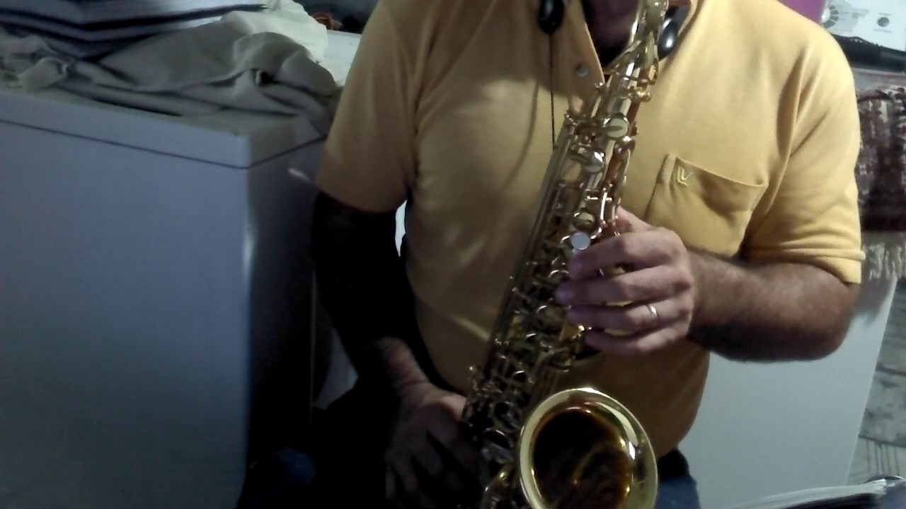Hino 454 sax alto contralto Yas275