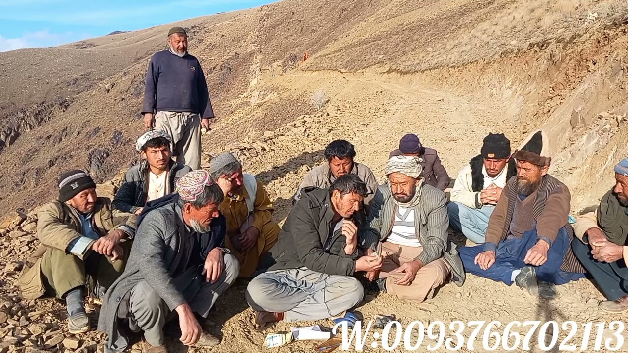 کمک شما عزیزان به مسوول کار پرداخت شد و گزارش ده روز کار سرک دره سنگ سار.