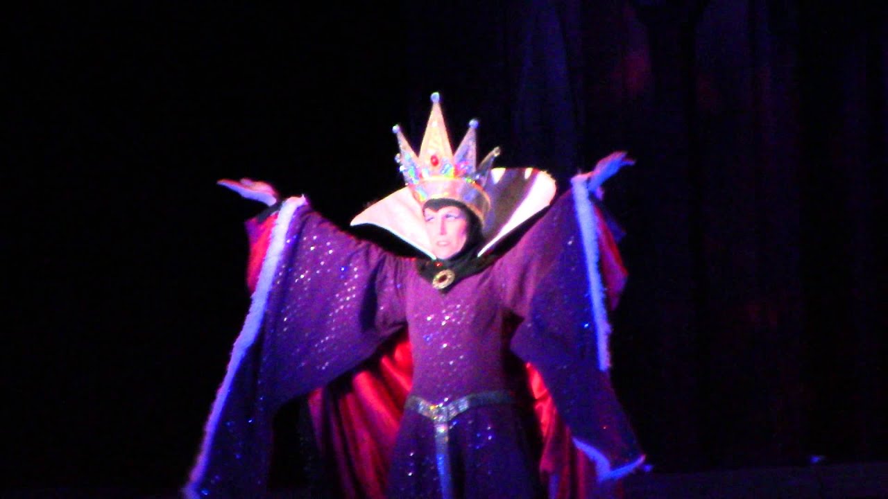 Princess part and Evil Queen in Fantasmic at Disneyland 12/30/15