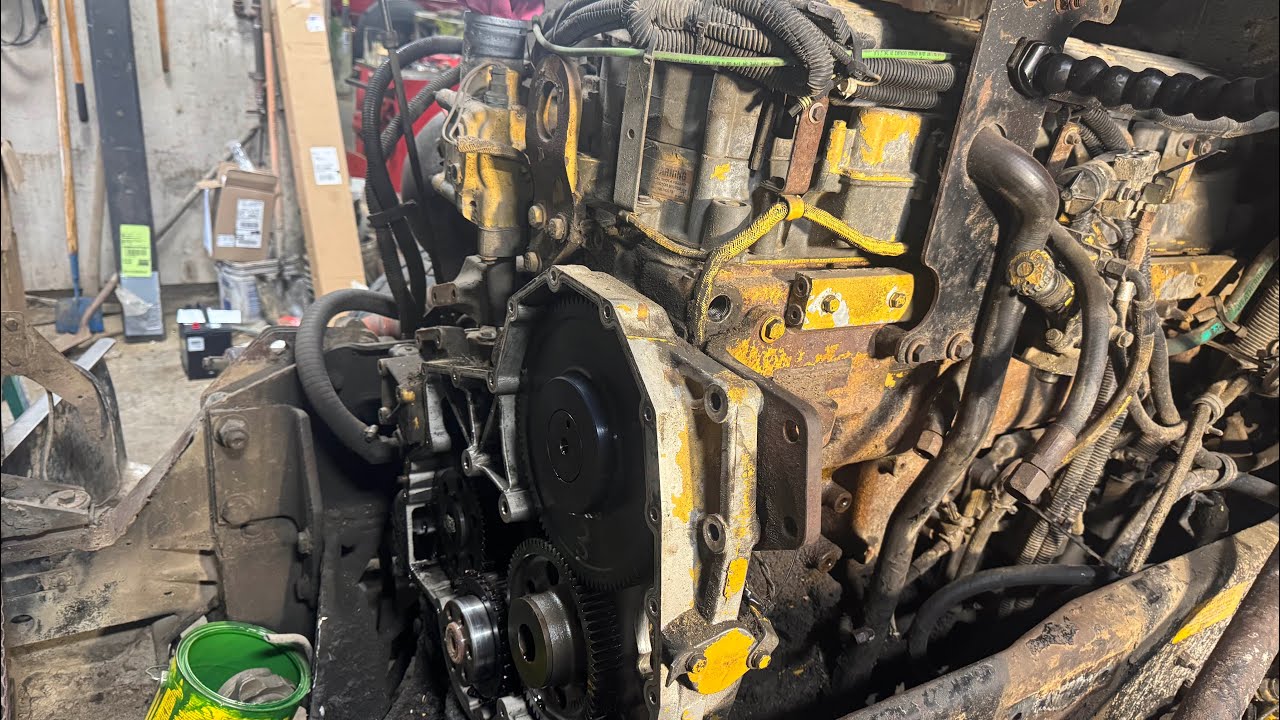 Truck 9 Cat C12 Oil leaks