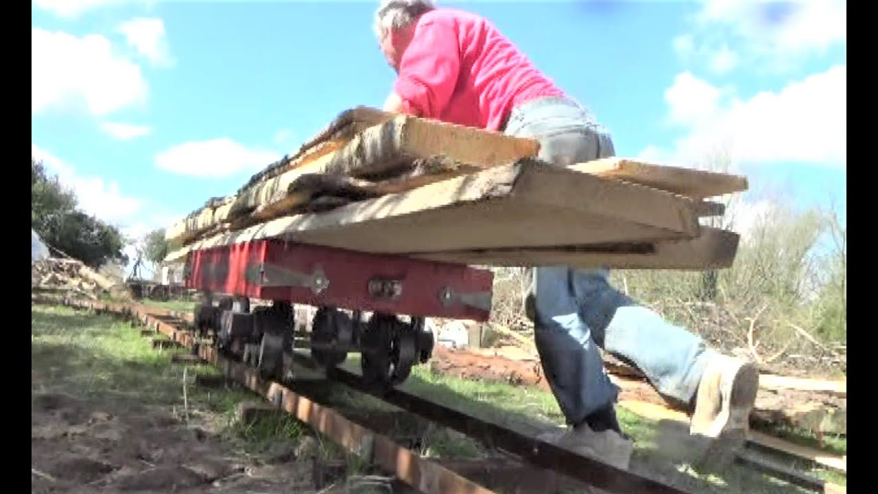 Testing The Flatbed Railway Wagon - and featuring the monorail (MONORAIL!!)
