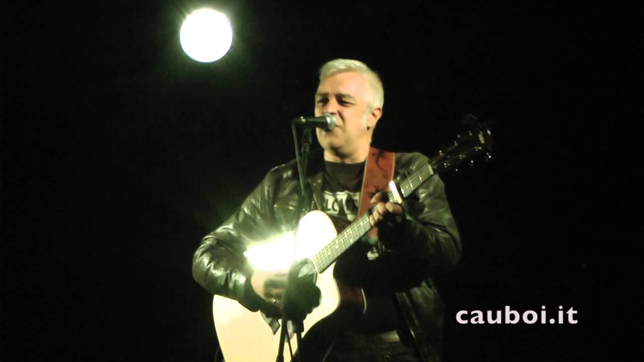Davide Van De Sfroos - El calderon de la Stria - sono anni che piove