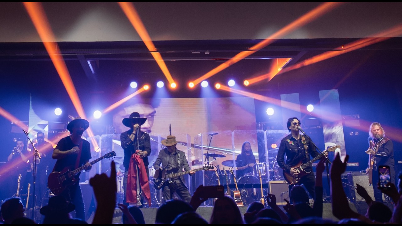 SWEET MAXINE - BICO FINO BROTHERS BAND 25 ANOS - AO VIVO ( Cover )
