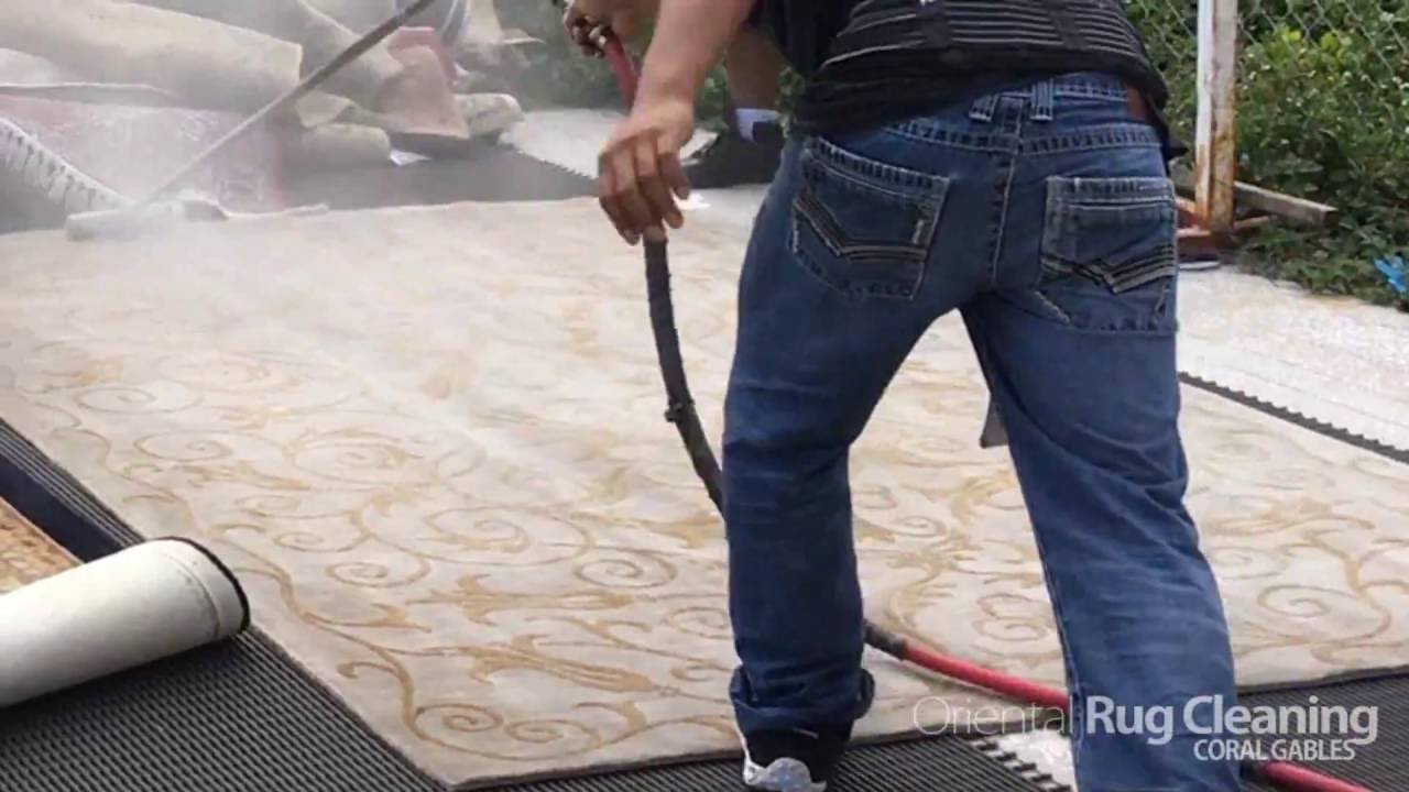 Experts Oriental Rug Cleaning in Coral Gables