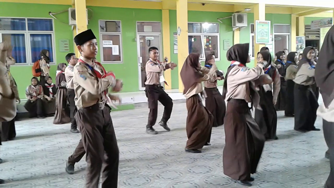 Senam kewer kewer Yayasan Baidhaul Ahkam