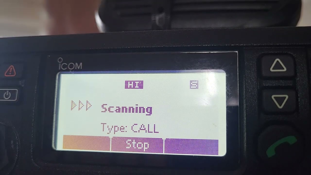 operating F8101 Icom part 3. how do you know the radio is linked?