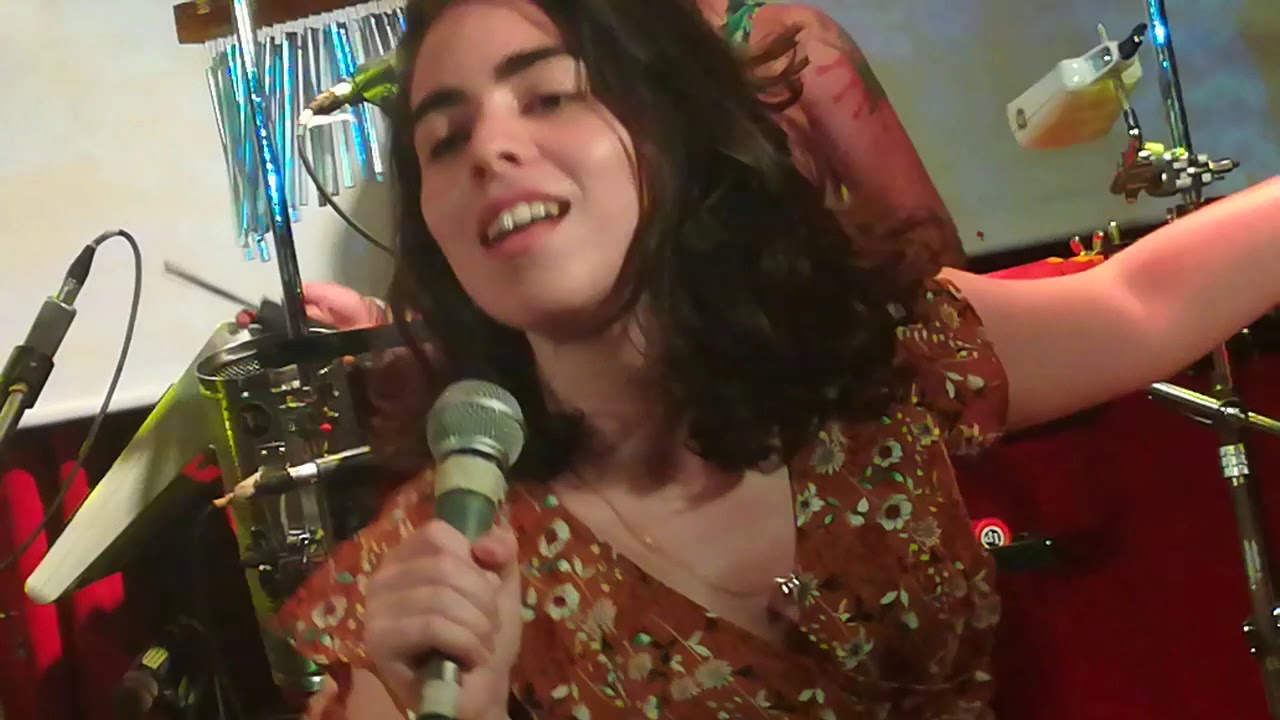 Jacarandá ft. Clara Yolks - Olaya Sound System (La Noche Olayera 2019)