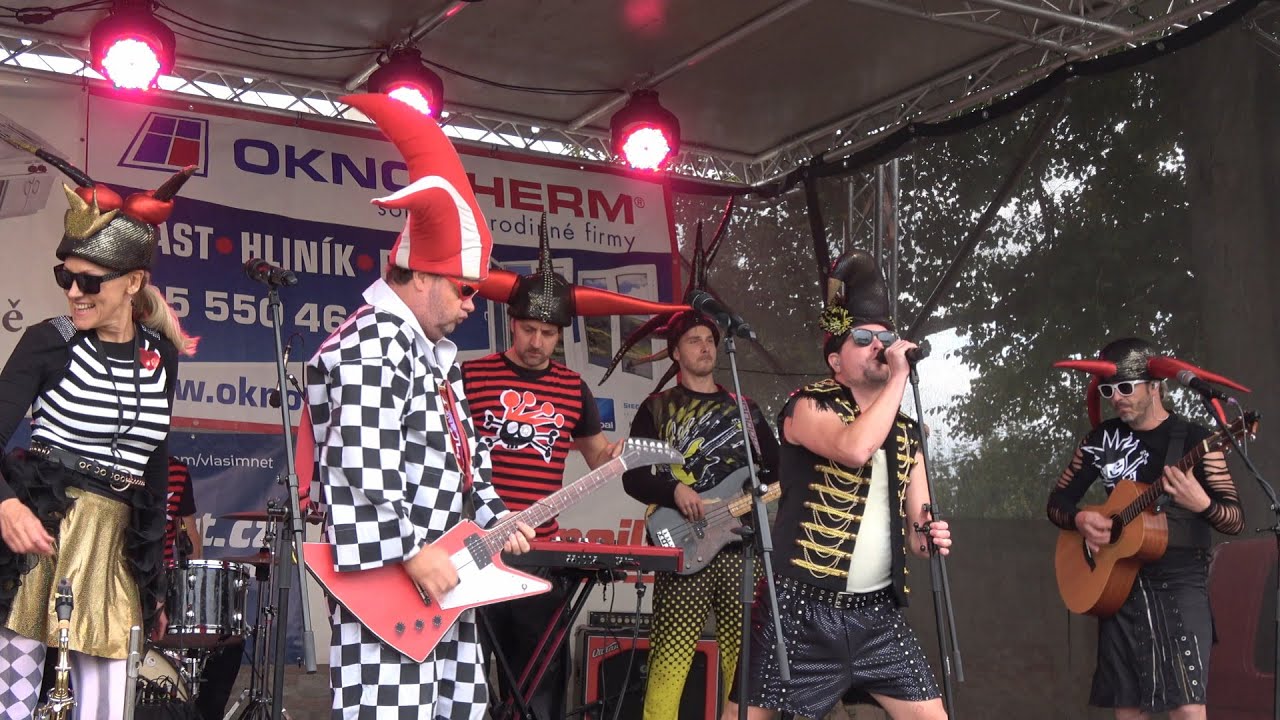 Kašpárek v rohlíku v Louňovicích pod Blaníkem