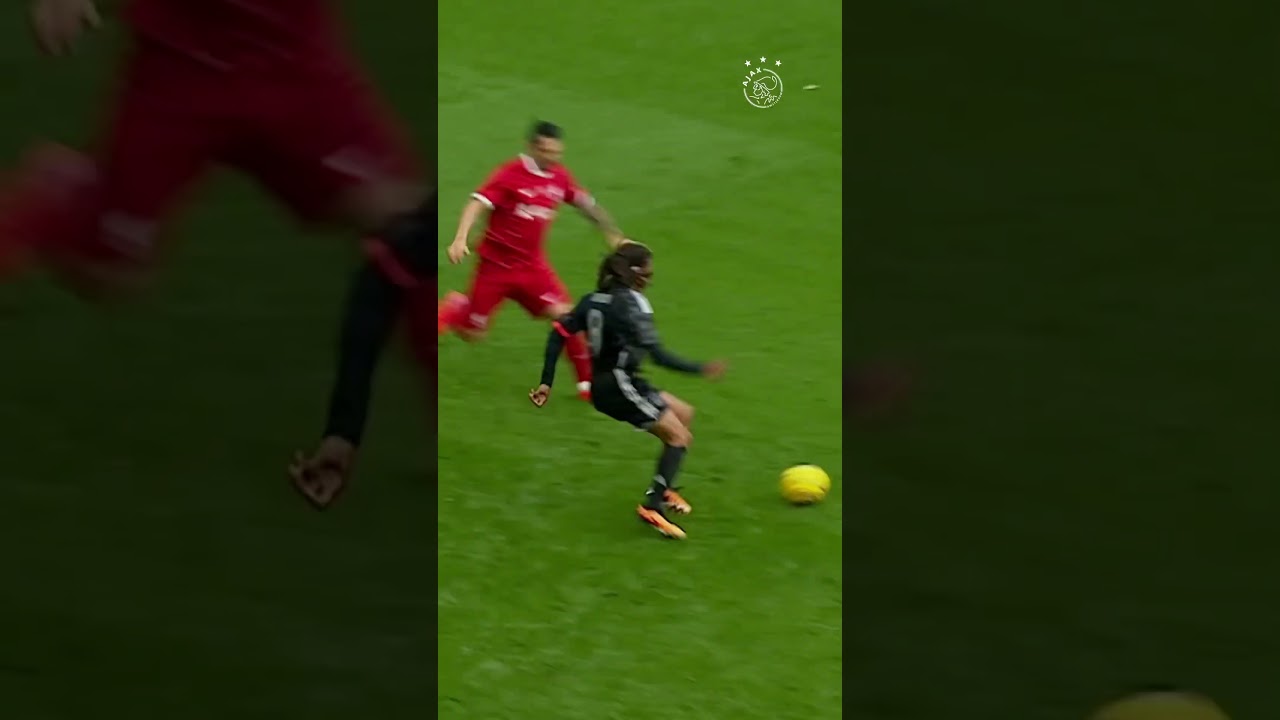 Edgar Davids still cheeky at 51 years of age 😮&zwj;💨