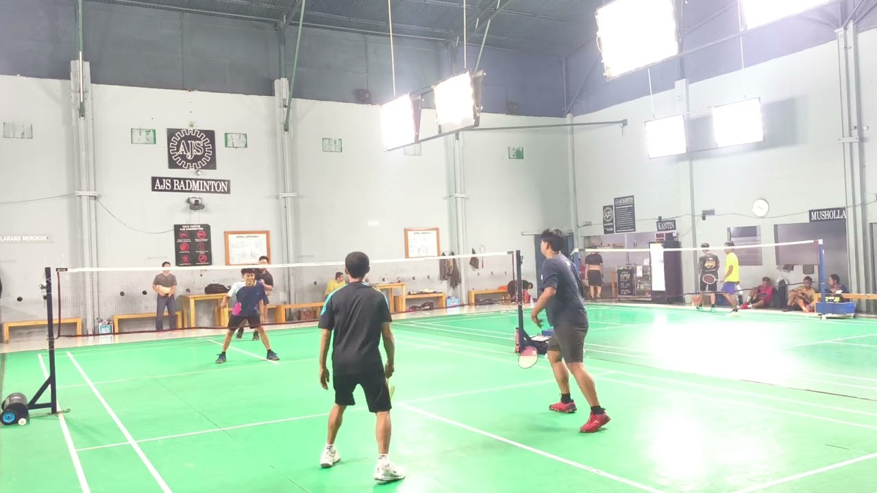 Bintang/Yana VS Si Cheng/Si Doelz