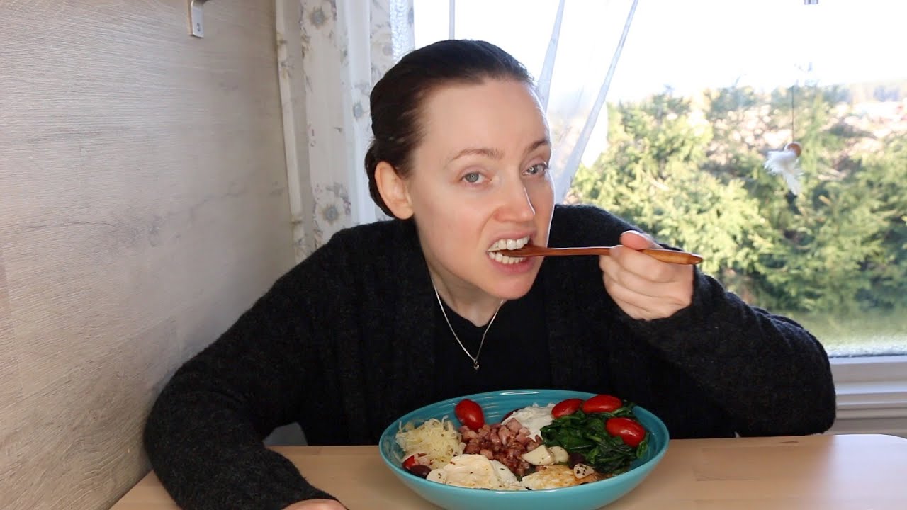 ASMR Whisper Eating Sounds | Fried Eggs & Bacon | Delicious Veggies | Mukbang 먹방