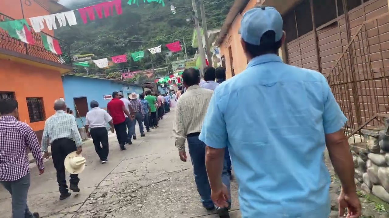 Desfile del 16 de septiembre ejido el pacayal 