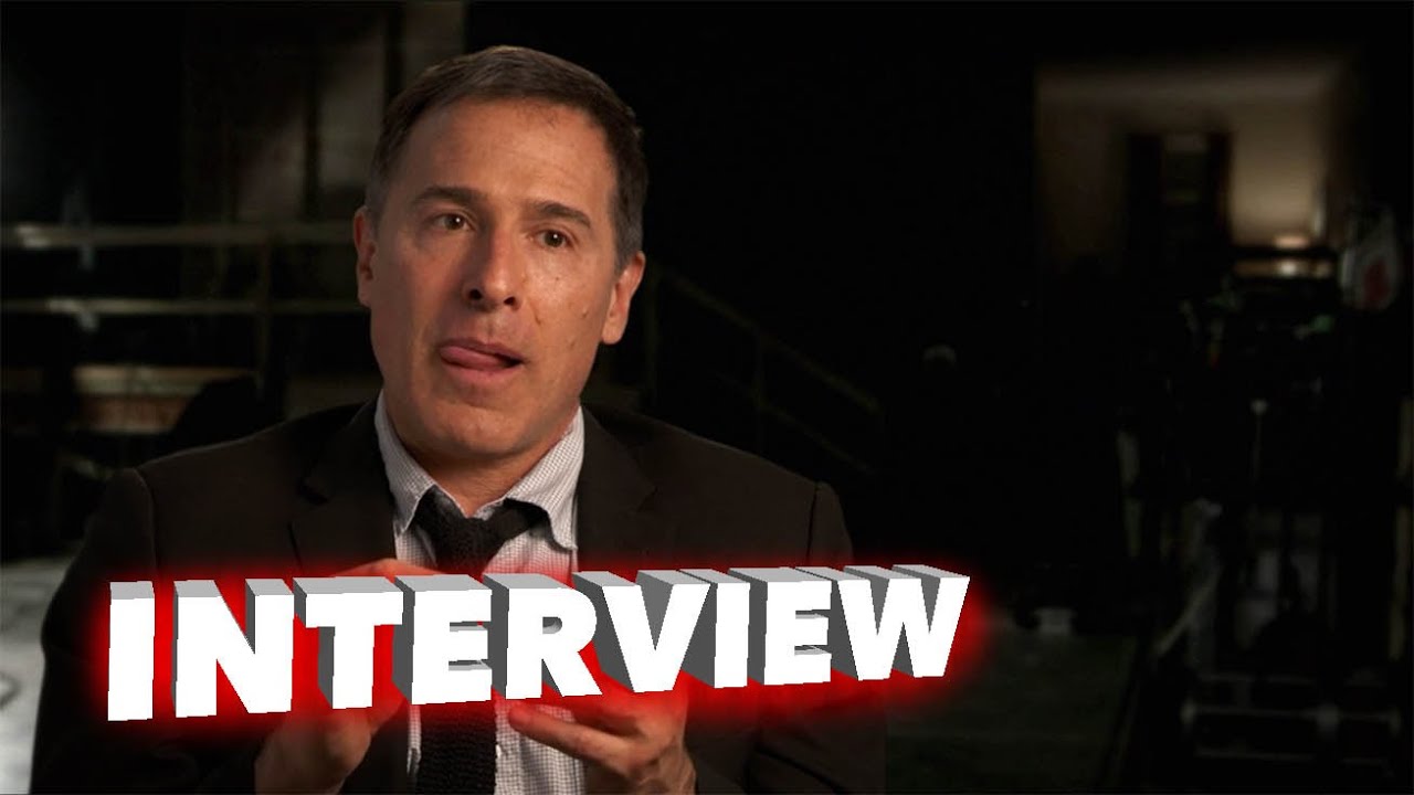 Joy: Director David O. Russell Behind-the-Scenes Interview | ScreenSlam