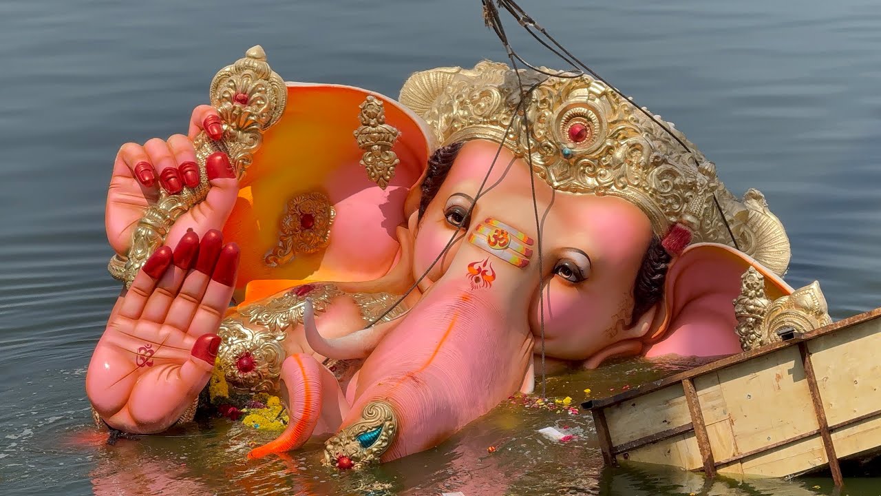 Big Ganesh Visarjan | Ganpati Visarjan In Hyderabad 2025 | Big Ganesh Nimajjanam 2025 Tank Bund