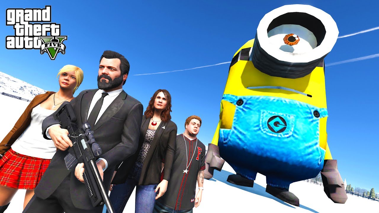GTA 5 Mods - MICHAEL's FAMILY vs HUGE MINION - GTA 5 Mods Gameplay