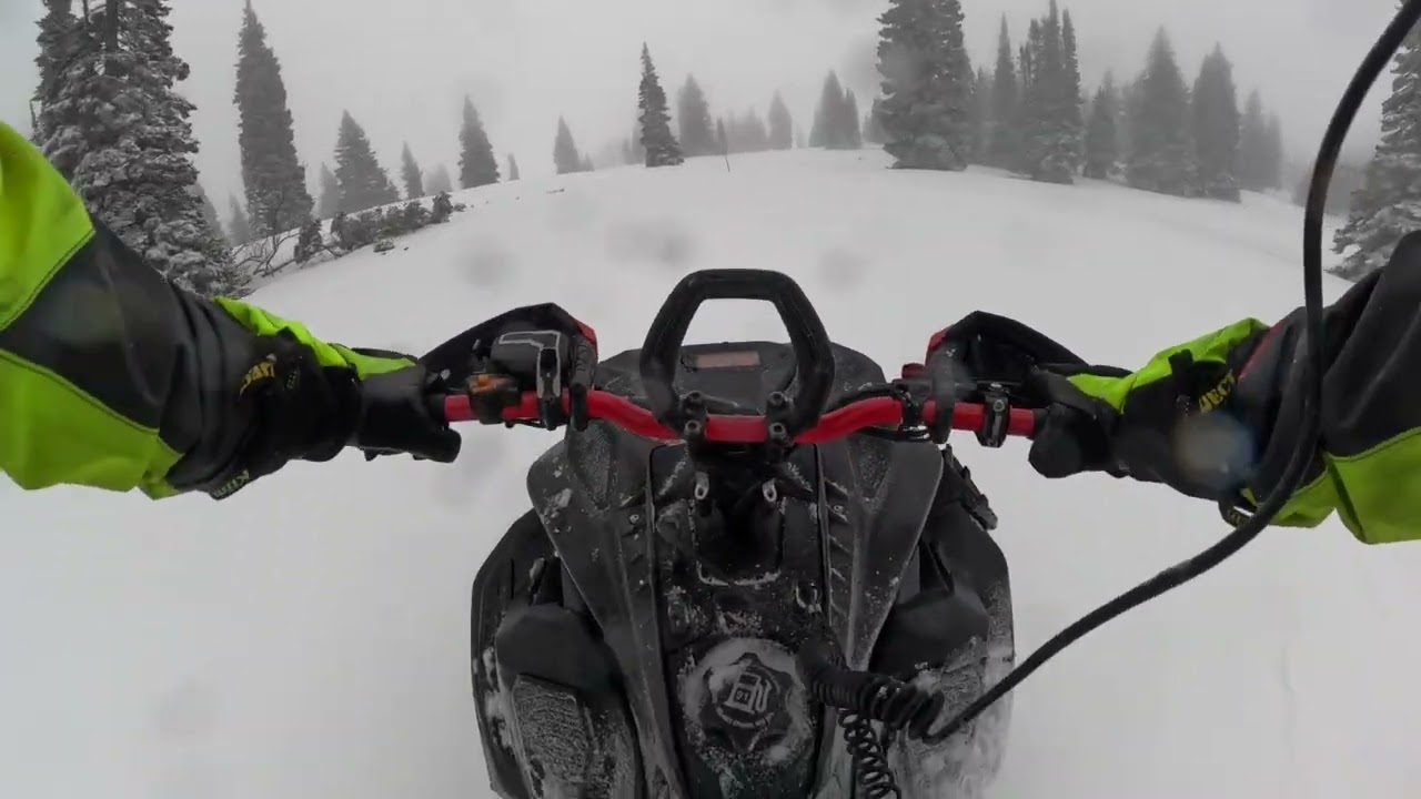 Snowmobiling Rabbit Ears Pass, First Ride, 1/2/26