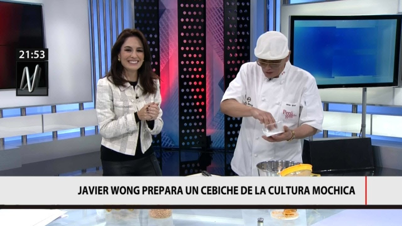 20][17 Javier Wong prepara cebiche mochica y trolea dos veces a Mávila Huertas