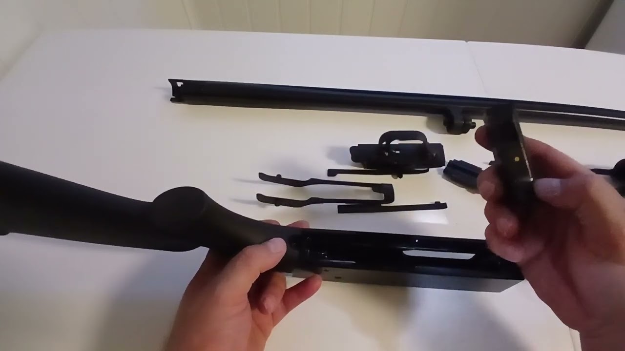 Mossberg Maverick 88 - rozkładanie i składanie broni