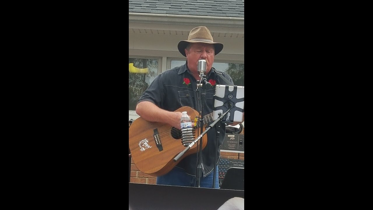 Cross Roads - Farmers Day Fest