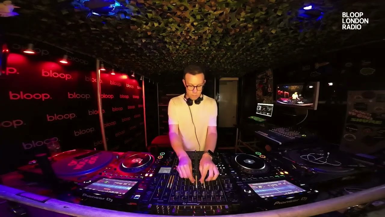 Dimensions w/ Christian J - 17.03.26