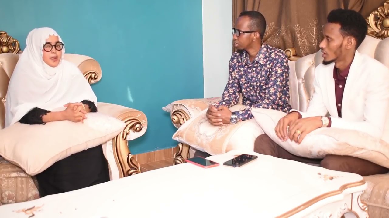 IDIL AYRUUSH IYO WARYSIGA ABWAAN TABIYE