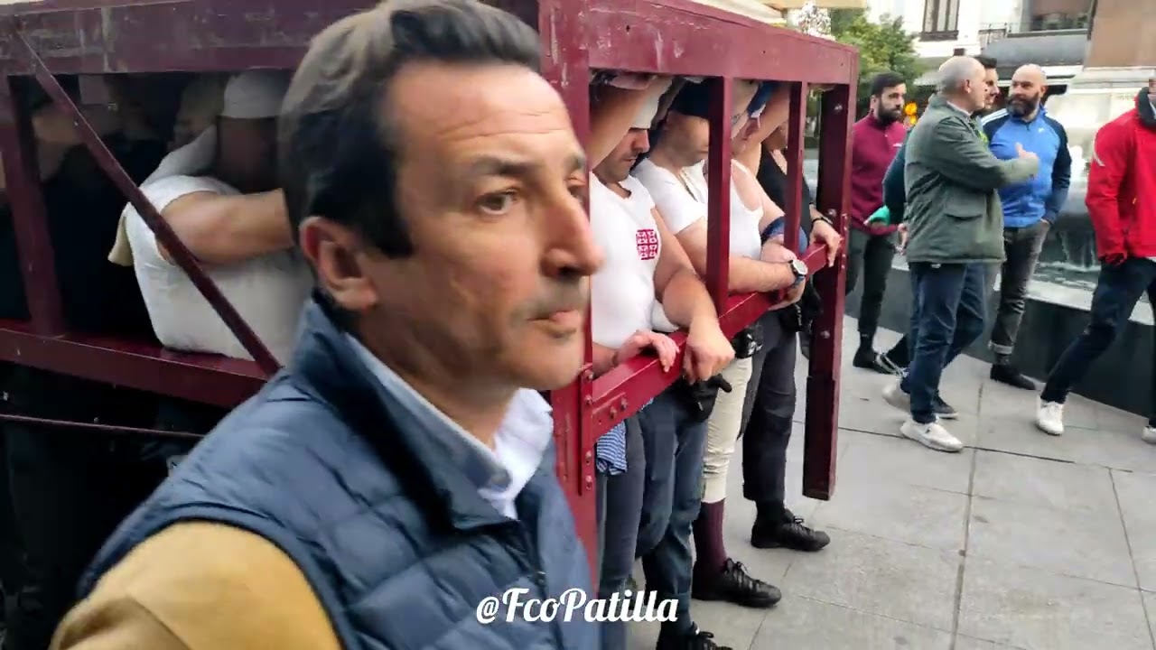 Ensayo de costaleros de Nuestra Señora del Desconsuelo en su Soledad 19/2/2023