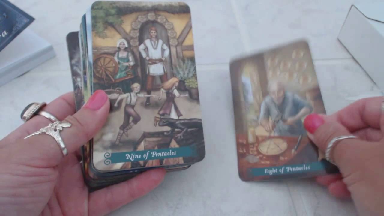 Traceyhd's Review Of The Green Witch Tarot
