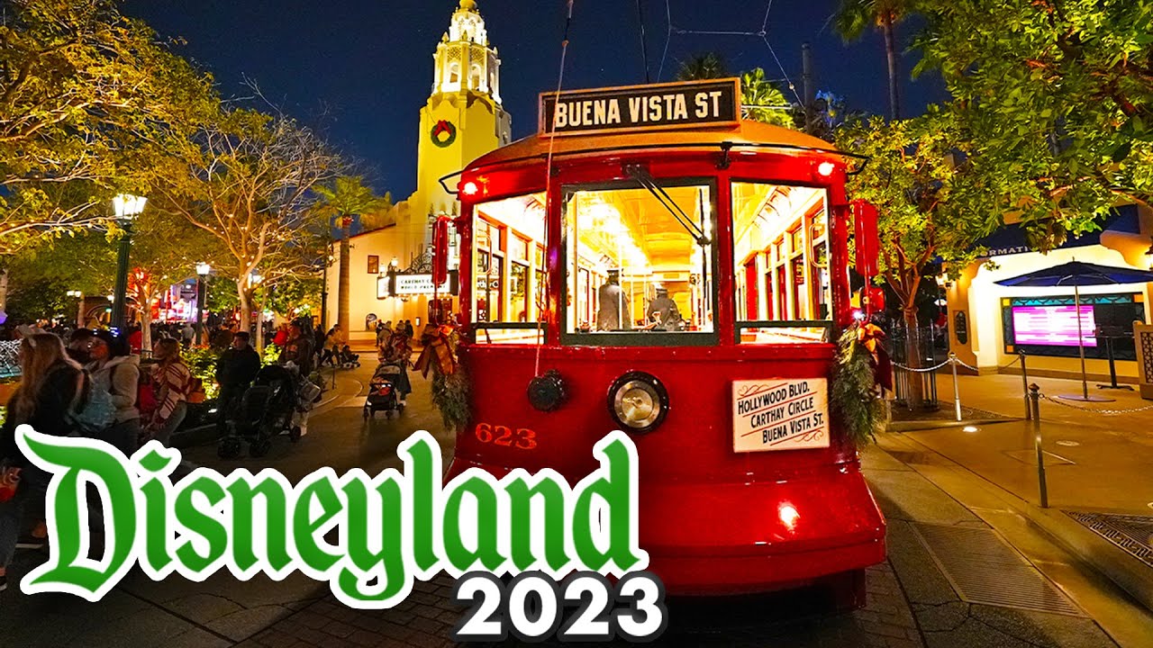 Красный трамвай Рождественская ночь 2023 - Disney California Adventure Ride [4K POV]