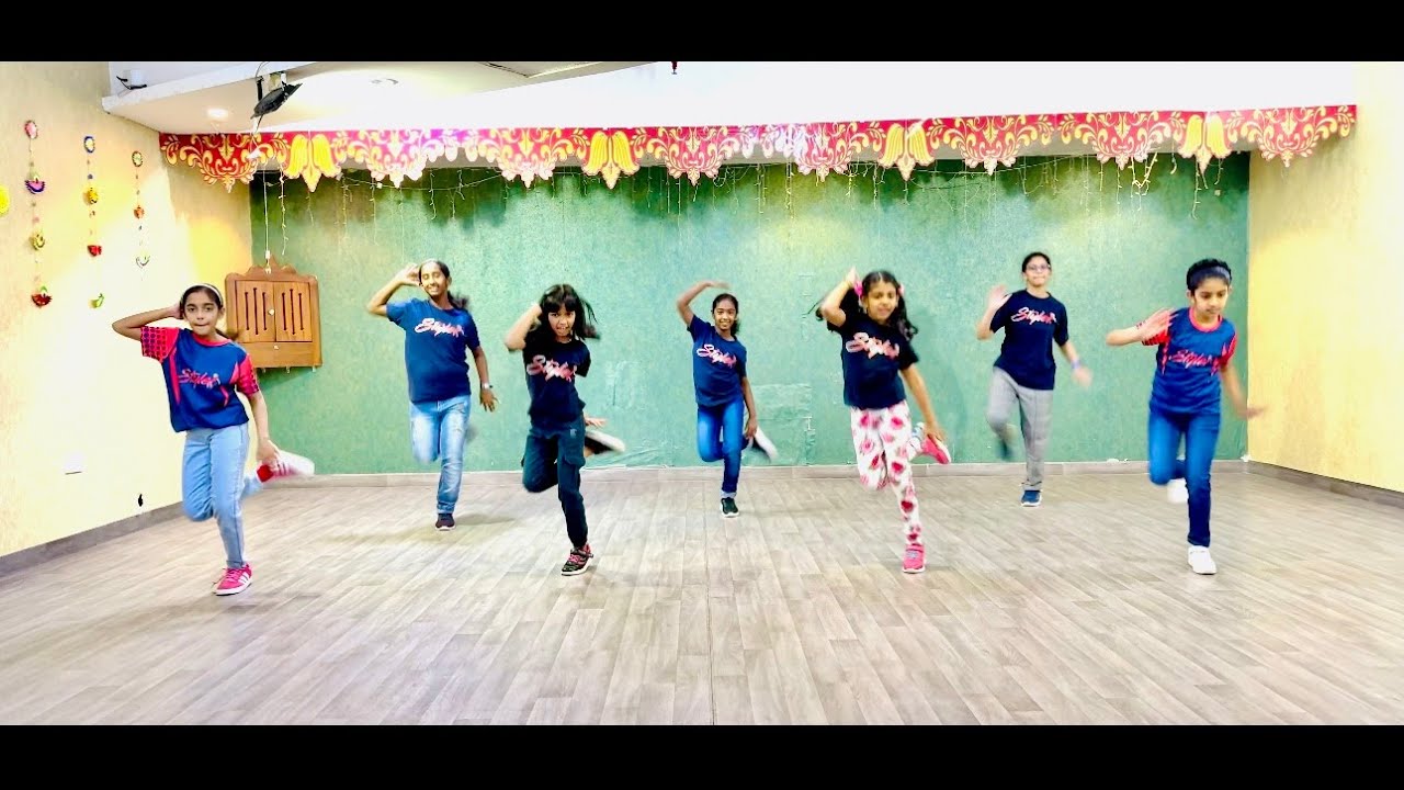 OLLULLERU Dance Cover By Style Dance Institute | Ajagajantharam | Antony Varghese | Tinu Pappachan