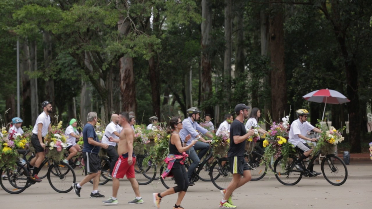 FLOWER MESSENGER POR MAKOTO AZUMA // IBIRAPUERA