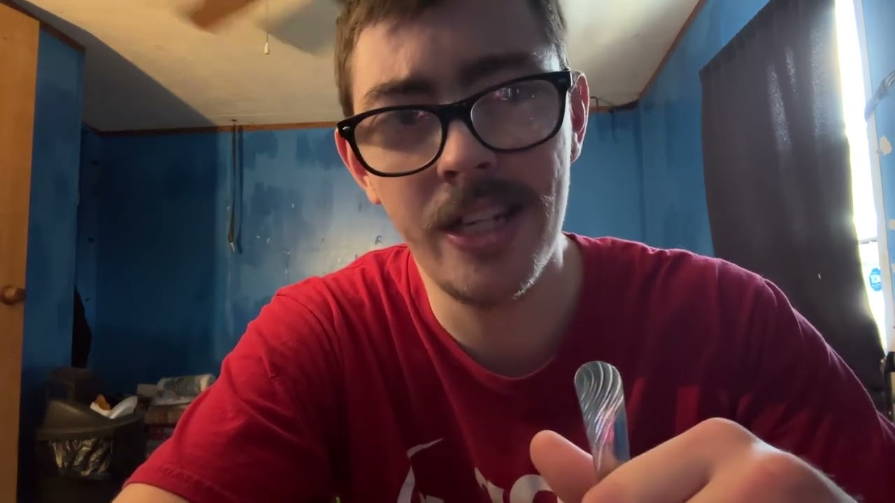 Reviewing hormel Mac and cheese and propel watermelon water
