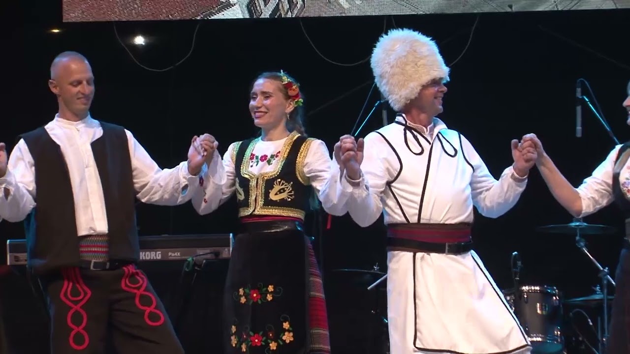 Kamerom Kroz Grad - 38. Vinski bal 2024 - Letnja pozornica Milica Todorovic