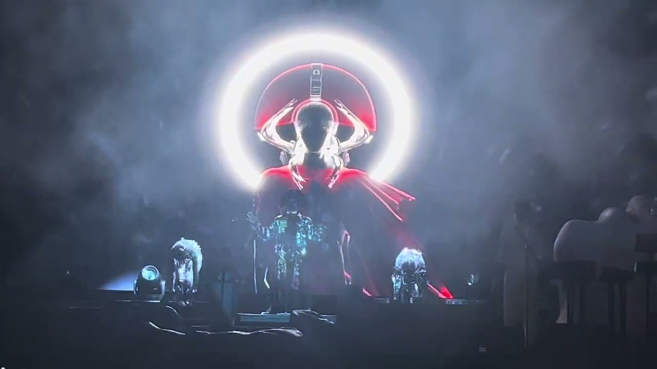 empire of the sun - we are the people, live at istanbul
