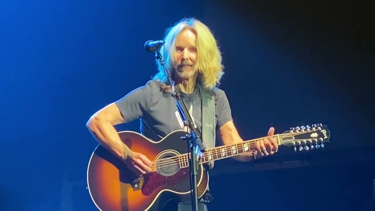 Styx performing “Crystal Ball” live at the Grand Casino in Shawnee, OK, December 5, 2025.