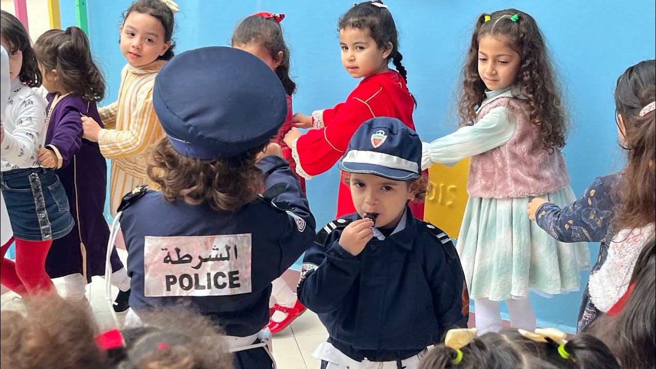 أبناء عائلتي يحتفلون بالمرأة واليوم الوطني للسلامة الطرقية