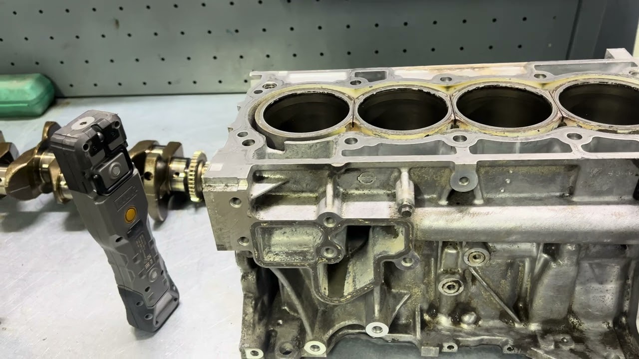 Ниссан Кашкай 2.0 MR20DD.большой расход масла.полный обзор ремонта мотора