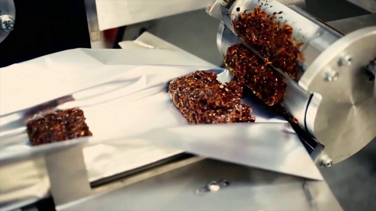 Shisha molasses flow wrapping machine/aautomatic mixing cutting packaging machine for hookah tobacco