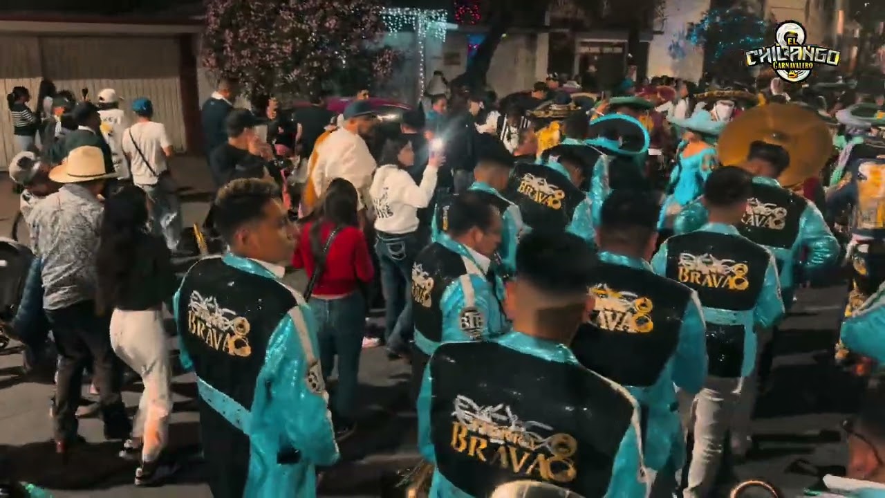 AMORES DE MONTAÑA - BANDA TIERRA BRAVA EN IZTACALCO LOS REYES 