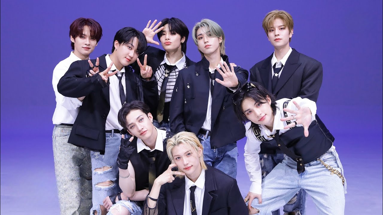 Угадай участника Stray Kids по голосу / по партии из песни